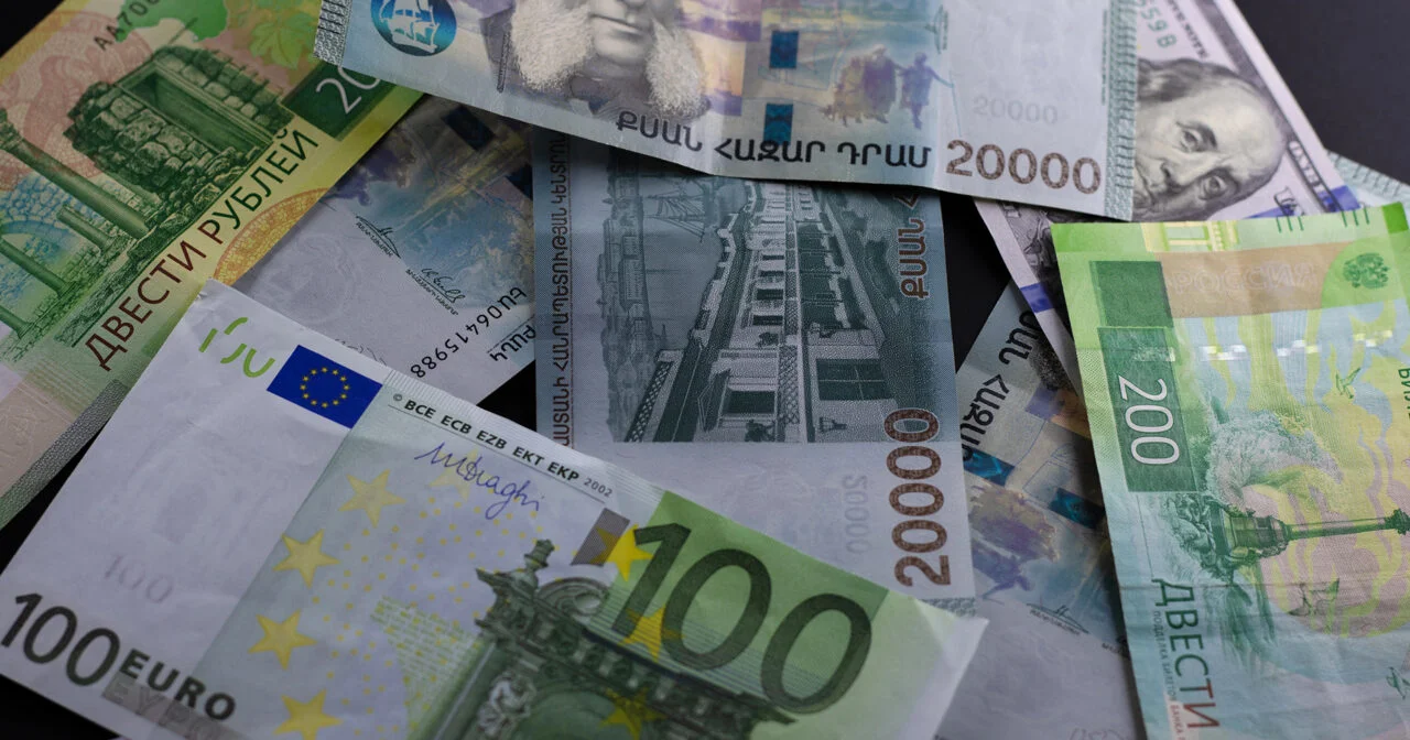 Курс рубля к драму сократился, цена на золото – выросла: ЦБ РА – 03/03/26