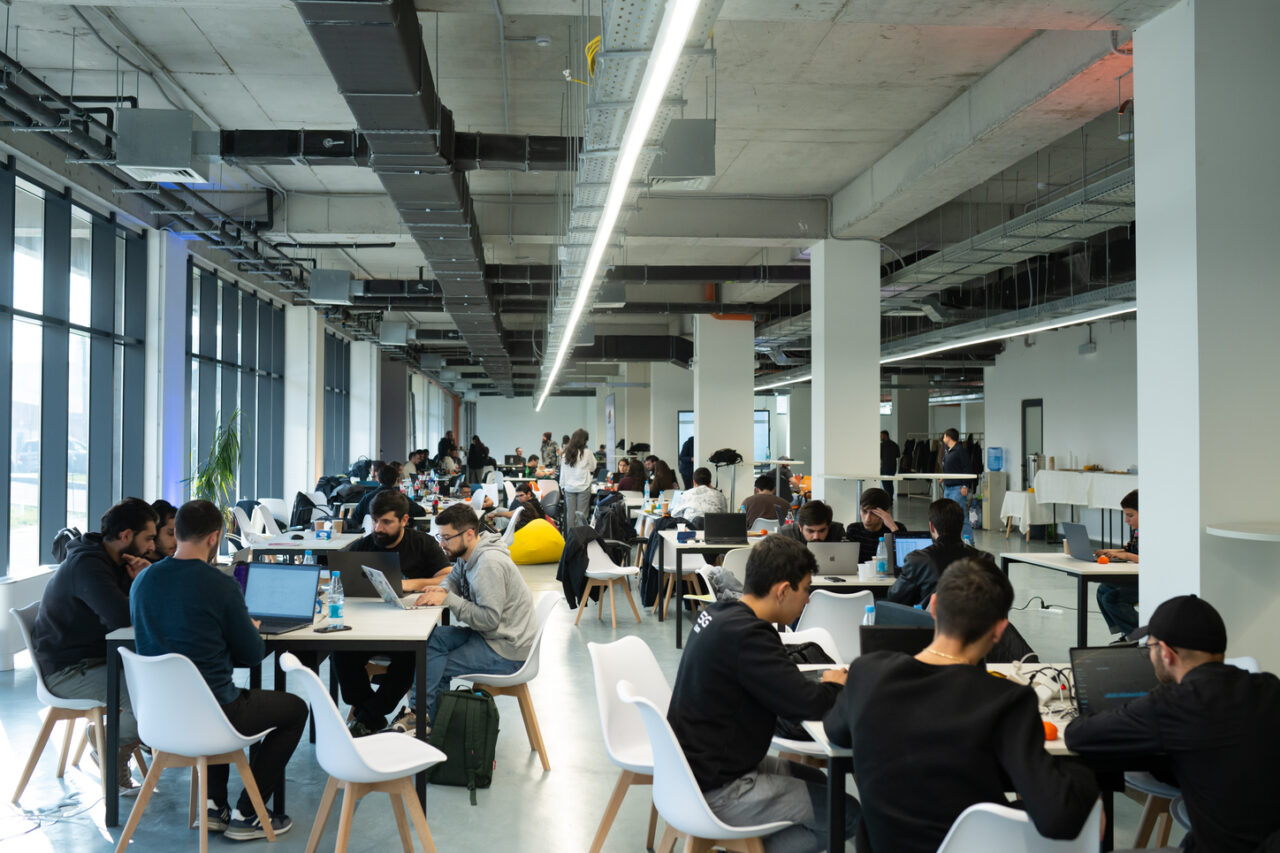 Важность информационной безопасности: IDBank и Idram поддержали конкурс APOCALYPSE CTF 2025