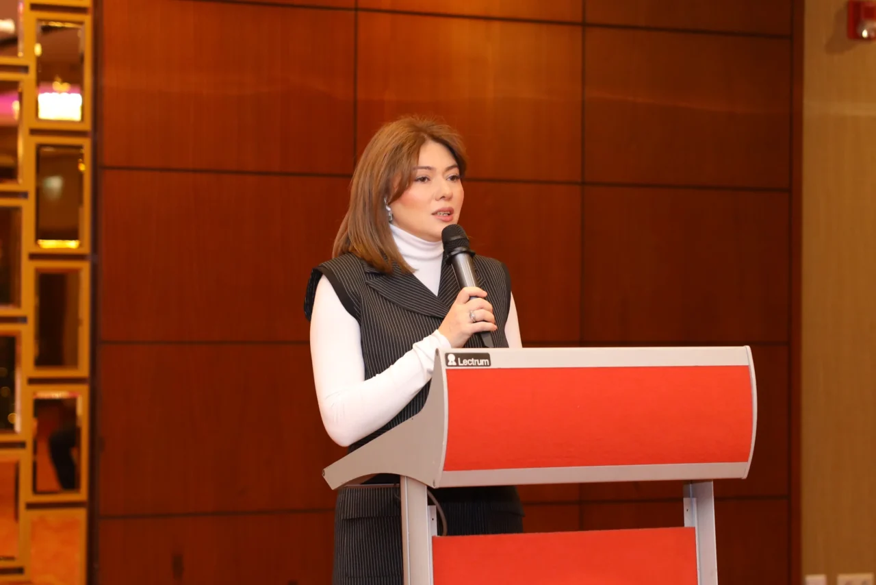 Стипендии для 100 студентов из Арцаха в рамках программы IDBank «Бок о бок»