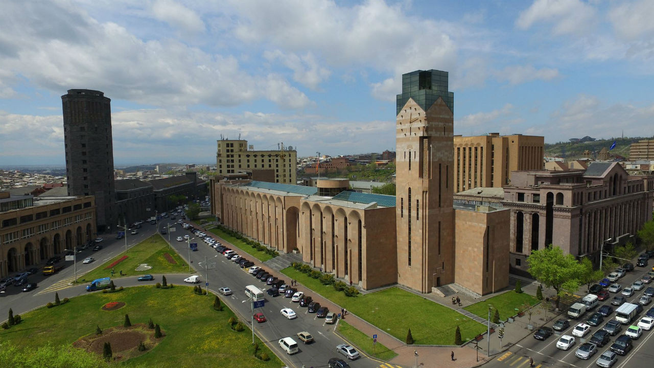 Image result for ÔµÖÖÕ¡Õ¶Õ« ÖÕ¡Õ²Õ¡ÖÕ¡ÕºÕ¥Õ¿Õ¡ÖÕ¡Õ¶